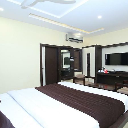 Hotel Rahul Jabalpur Eksteriør billede