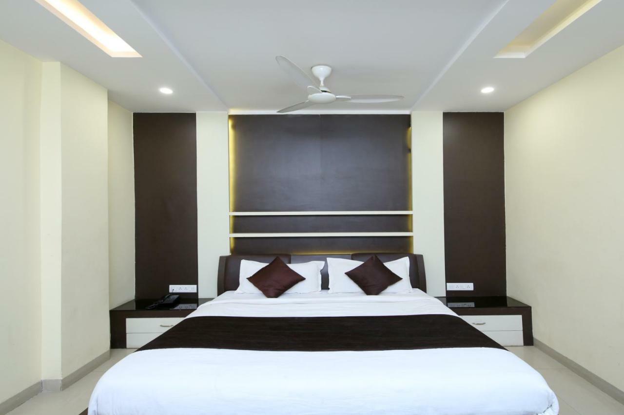 Hotel Rahul Jabalpur Eksteriør billede